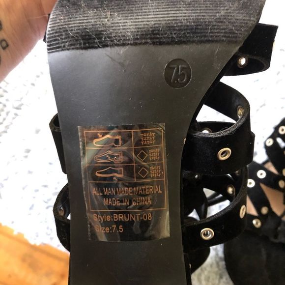 Yoko lace up / zip up black heeled 7.5 - Picture 3 of 9